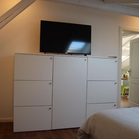 Altes Bahnhofsvorsteherhaus Wohnung Unten Husum  Luaran gambar