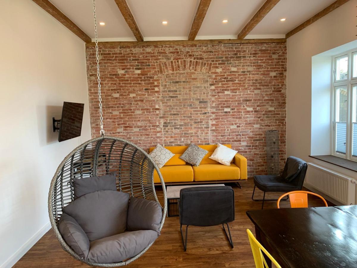Altes Bahnhofsvorsteherhaus Wohnung Unten Husum  Luaran gambar
