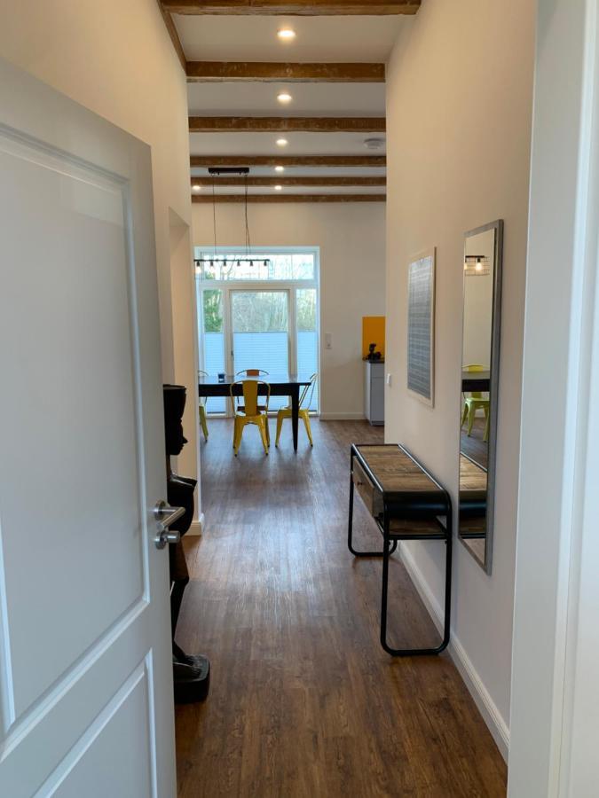 Altes Bahnhofsvorsteherhaus Wohnung Unten Husum  Luaran gambar