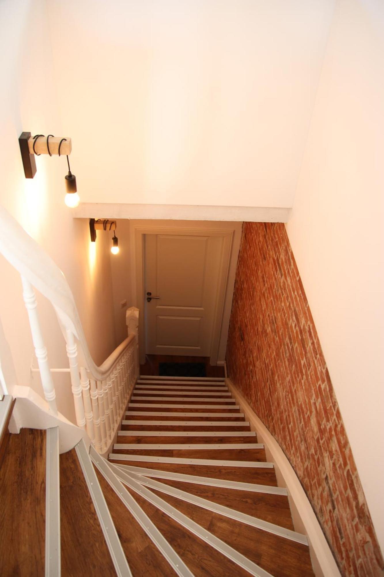 Altes Bahnhofsvorsteherhaus Wohnung Unten Husum  Luaran gambar